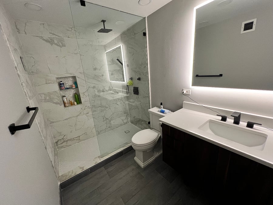 En-suite bathroom