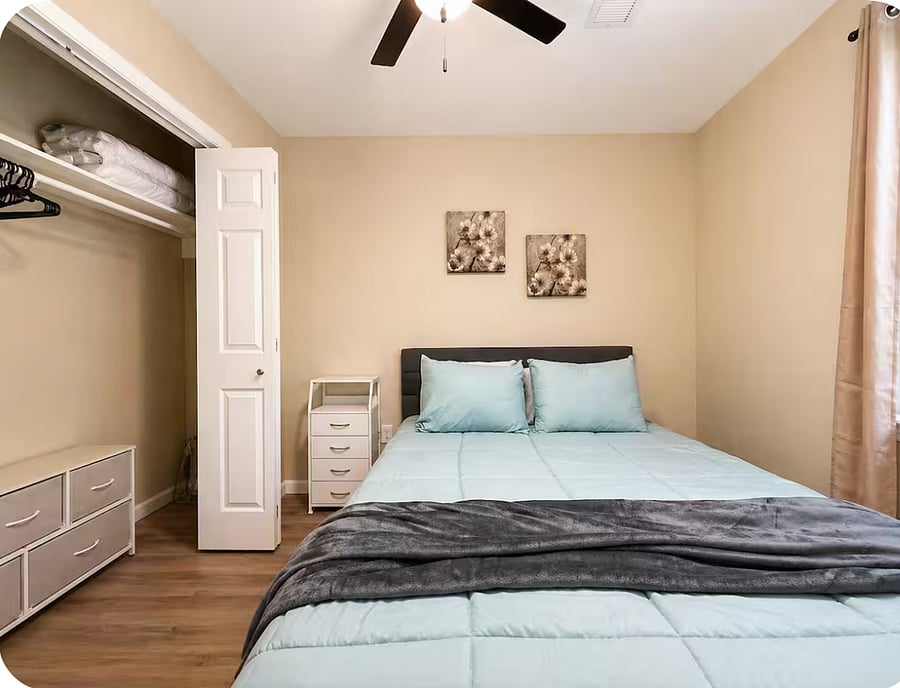 Furnished Finder property 1024958_1 photo 7