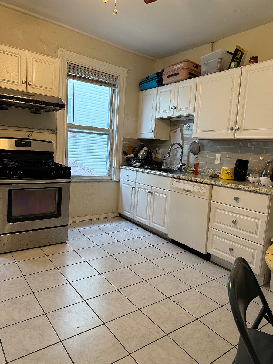 Furnished Finder property 1024960_1 photo 3