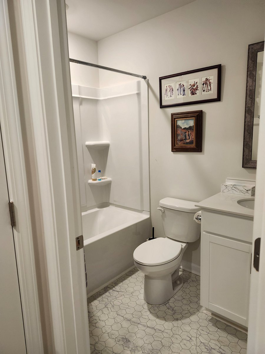 Furnished Finder property 1024975_1 photo 6