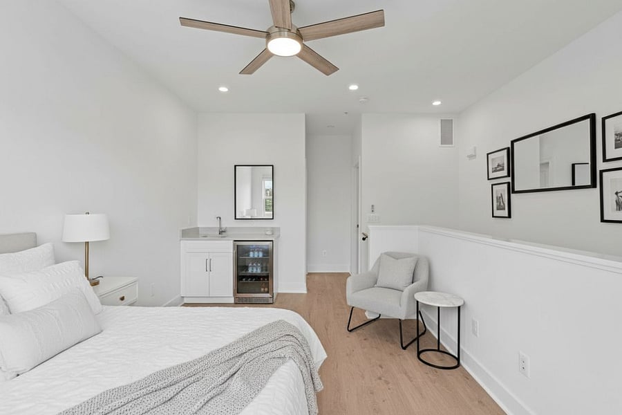 Furnished Finder property 1024978_1 photo 13