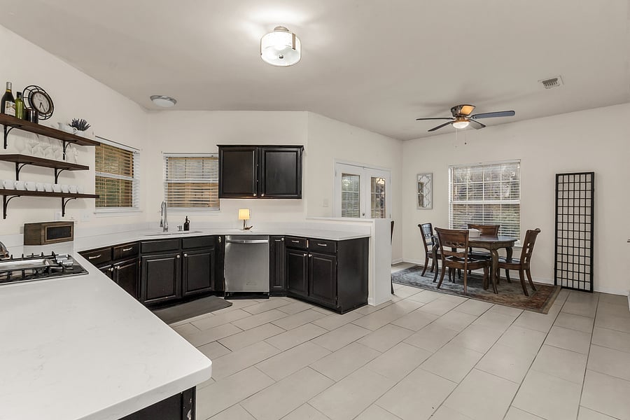 Furnished Finder property 1024981_1 photo 15