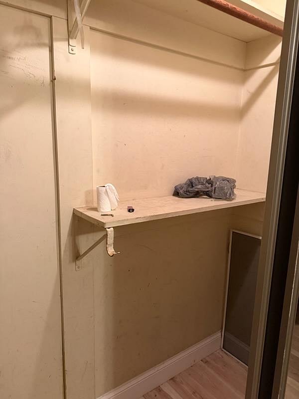 Furnished Finder property 1024982_1 photo 3