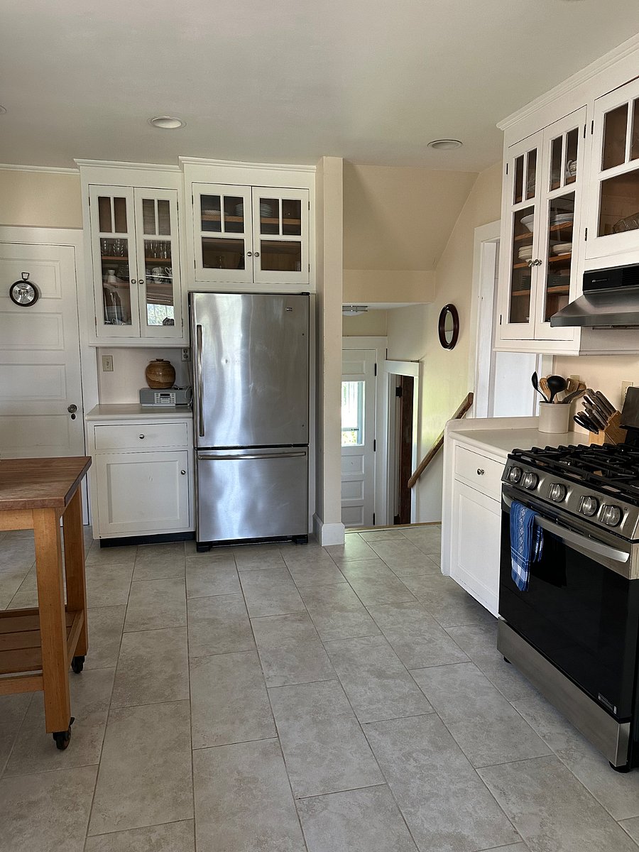 Furnished Finder property 1024984_1 photo 5
