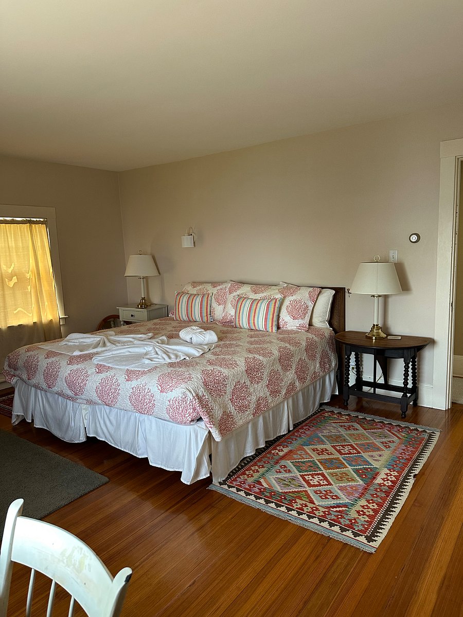 Furnished Finder property 1024984_1 photo 12