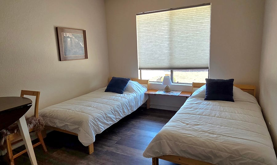 4th twin bedroom