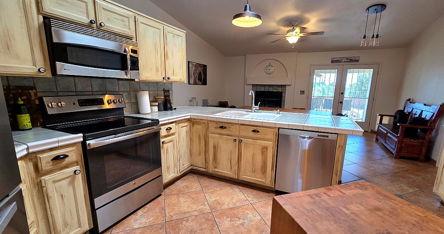 Fully equipped kitchen