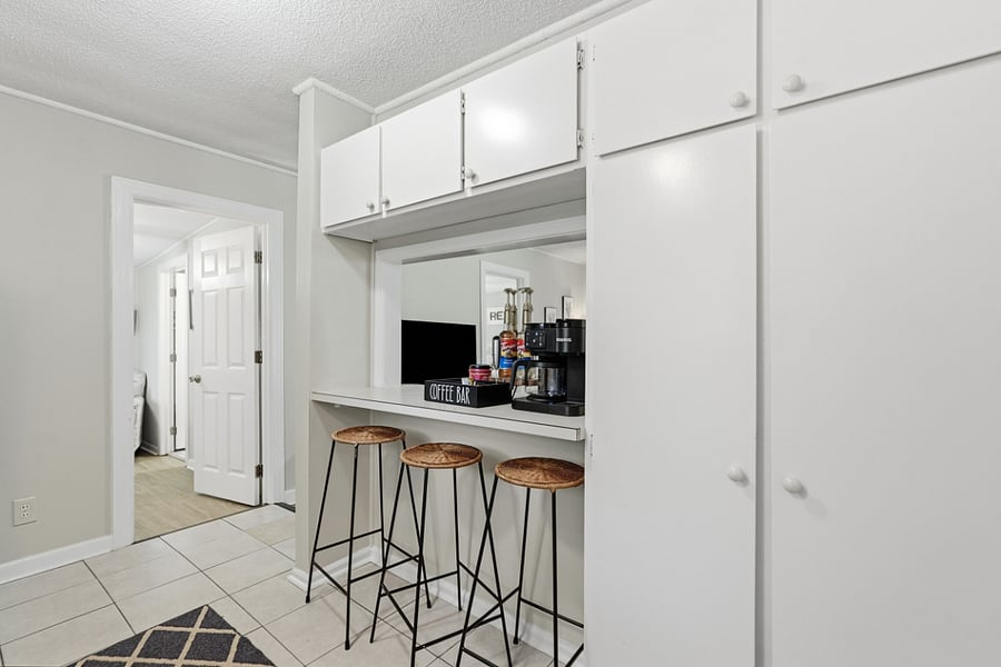 Furnished Finder property 1024998_1 photo 8