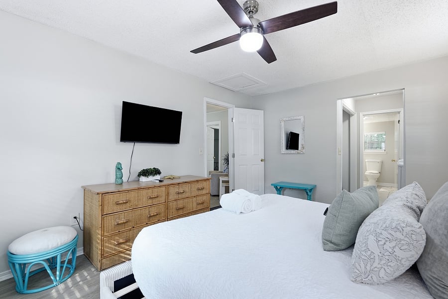 Furnished Finder property 1024998_1 photo 15