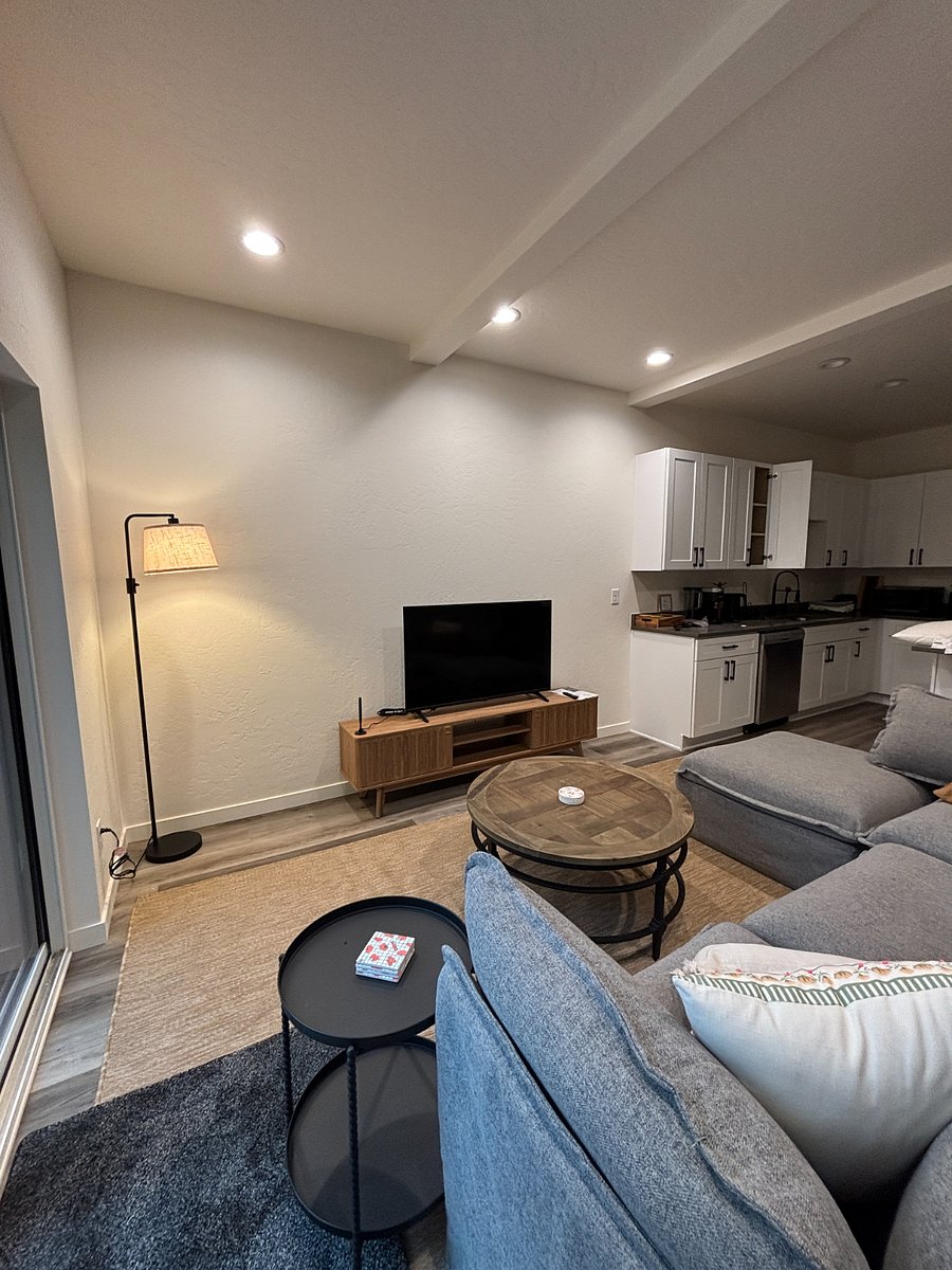 Furnished Finder property 1025001_1 photo 12