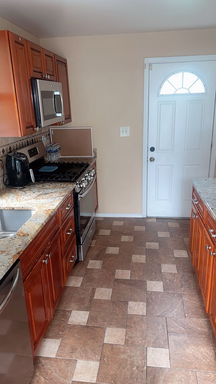 Furnished Finder property 1025018_1 photo 11