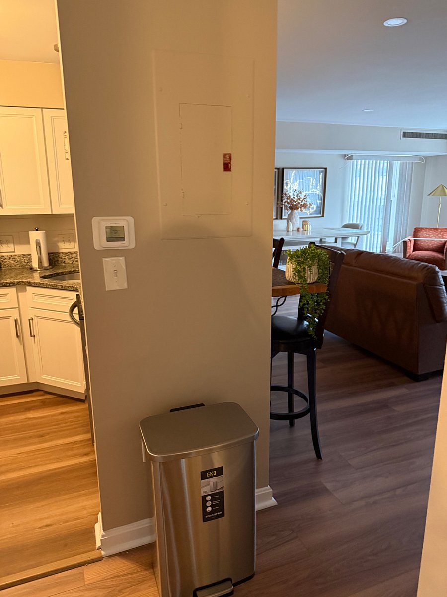 Furnished Finder property 1025030_1 photo 3