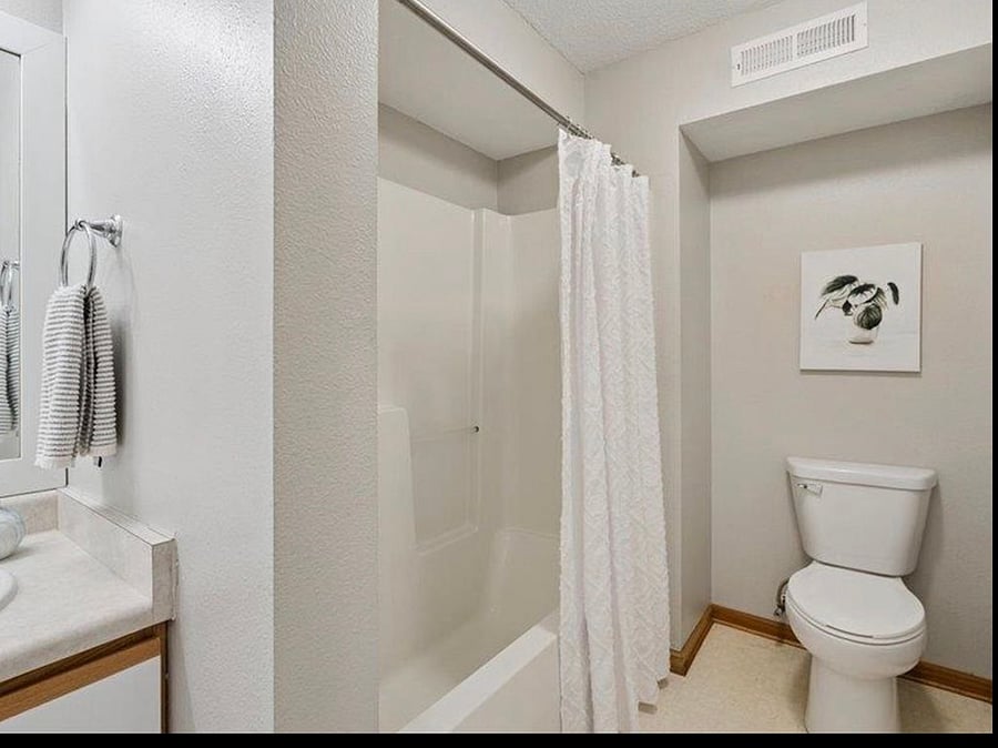 Furnished Finder property 1025058_1 photo 8