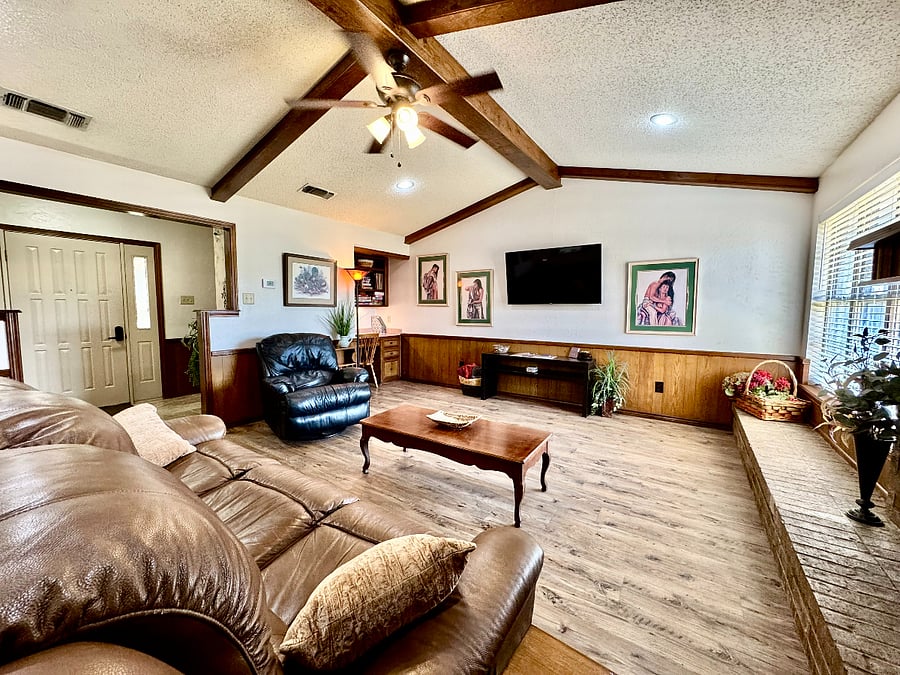Furnished Finder property 1025063_1 photo 3