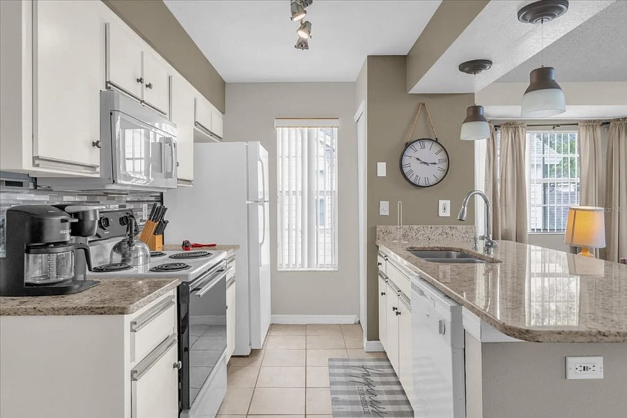 Furnished Finder property 1025072_1 photo 4