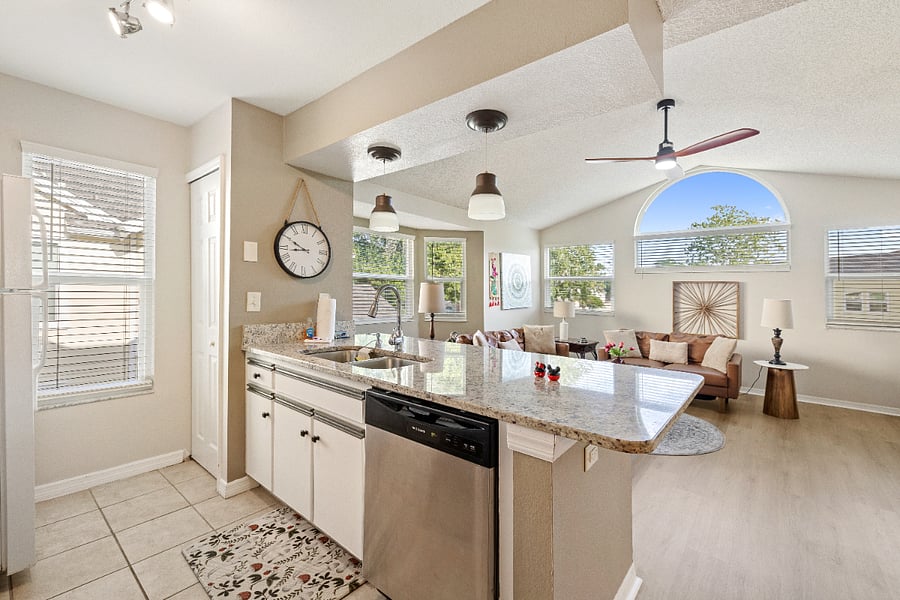 Furnished Finder property 1025072_1 photo 9