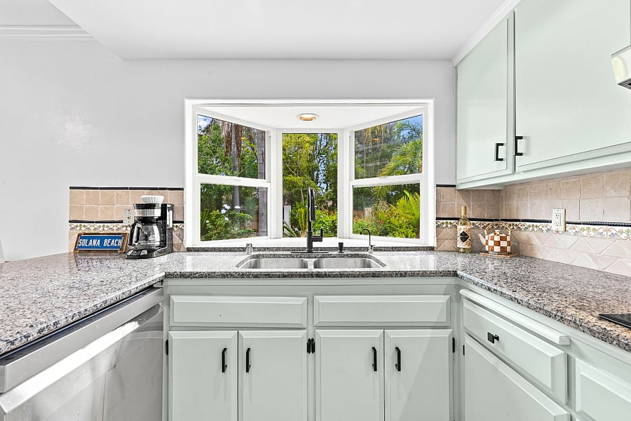 Furnished Finder property 1025087_1 photo 16