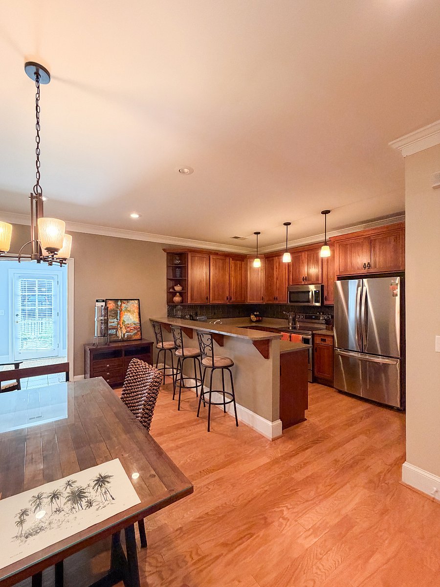 Dining Rm