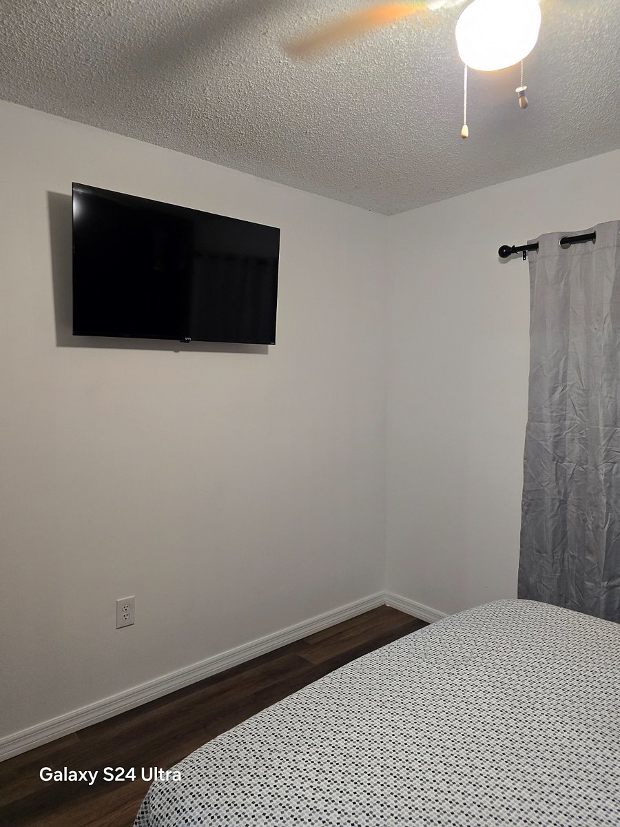 Furnished Finder property 1025115_1 photo 1