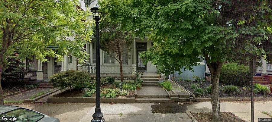 Furnished Finder property 1025131_1 photo 2