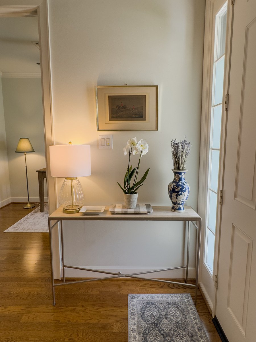 Furnished Finder property 1025137_1 photo 2