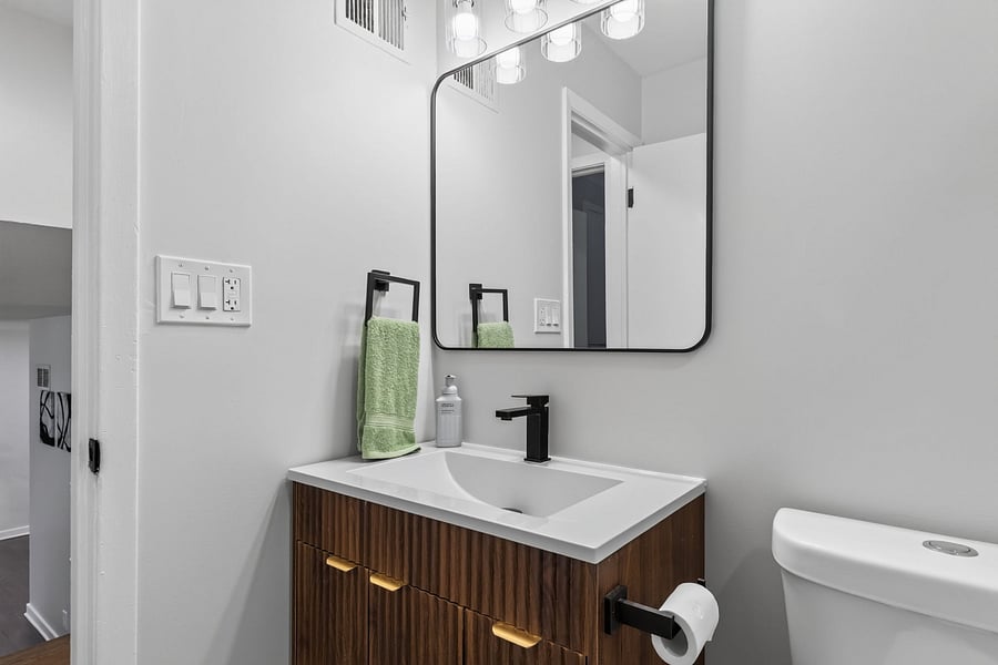 Newly renovated bathroom 