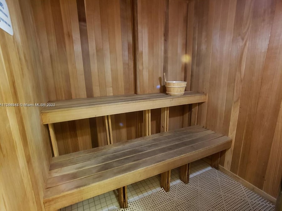 Furnished Finder property 1025147_1 photo 44