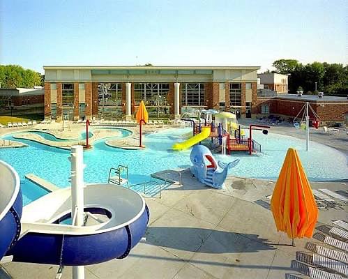     Community Recreation  Nearby recreational amenities offer swimming, fitness, activities, and family-friendly fun.