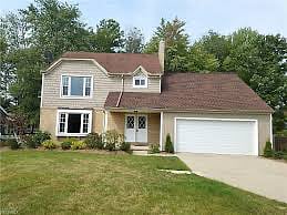     Welcome Home  Spacious furnished home in desirable Solon, offering the comfort and privacy of a residential neighborhood with convenient access to Greater Cleveland.