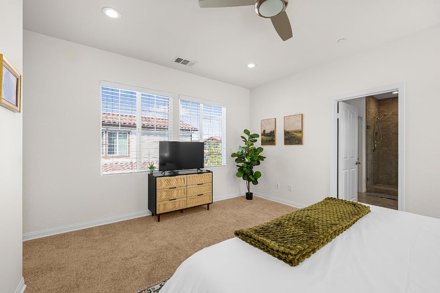 Furnished Finder property 1025172_1 photo 26