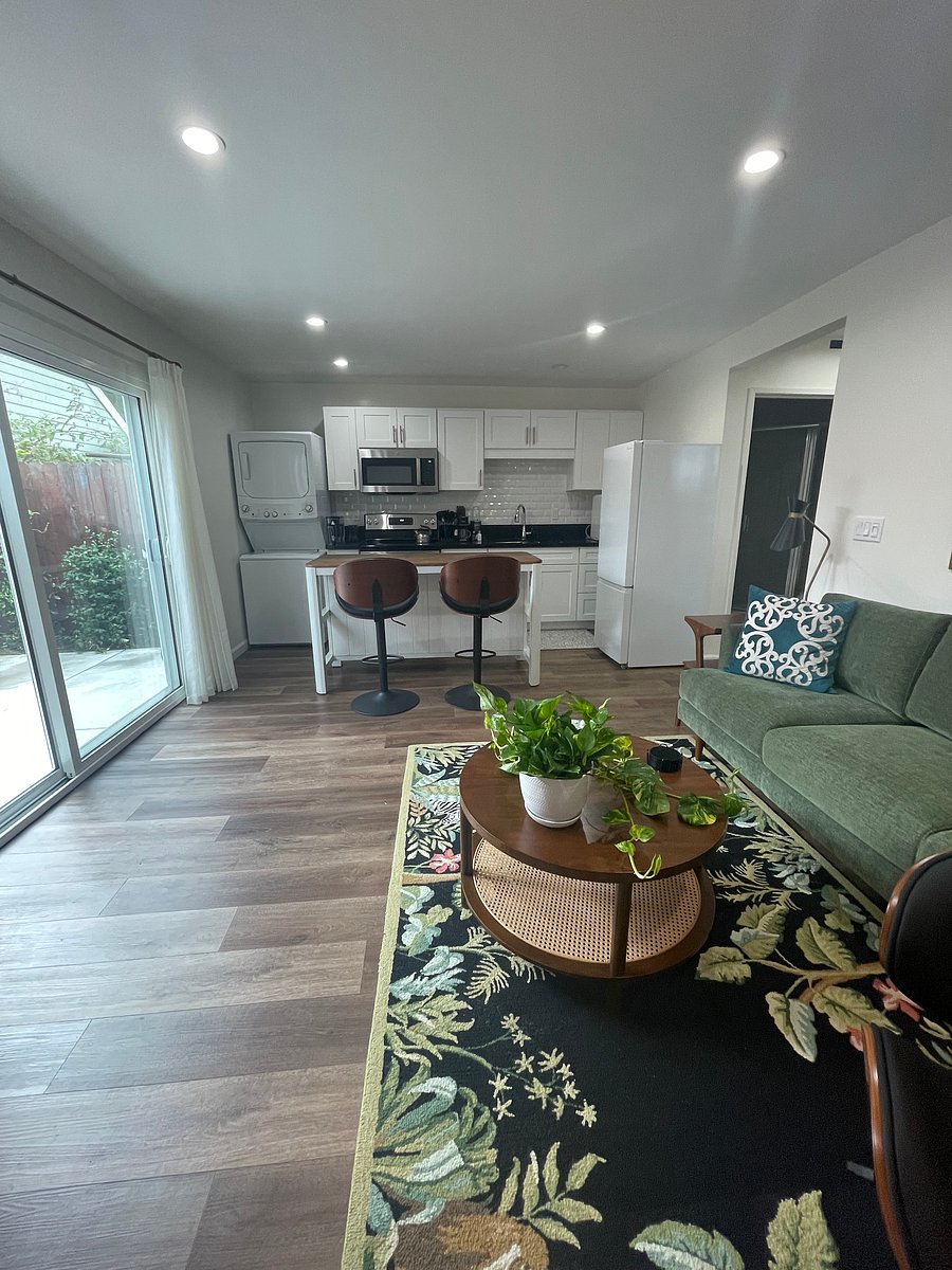 Furnished Finder property 1025186_1 photo 21