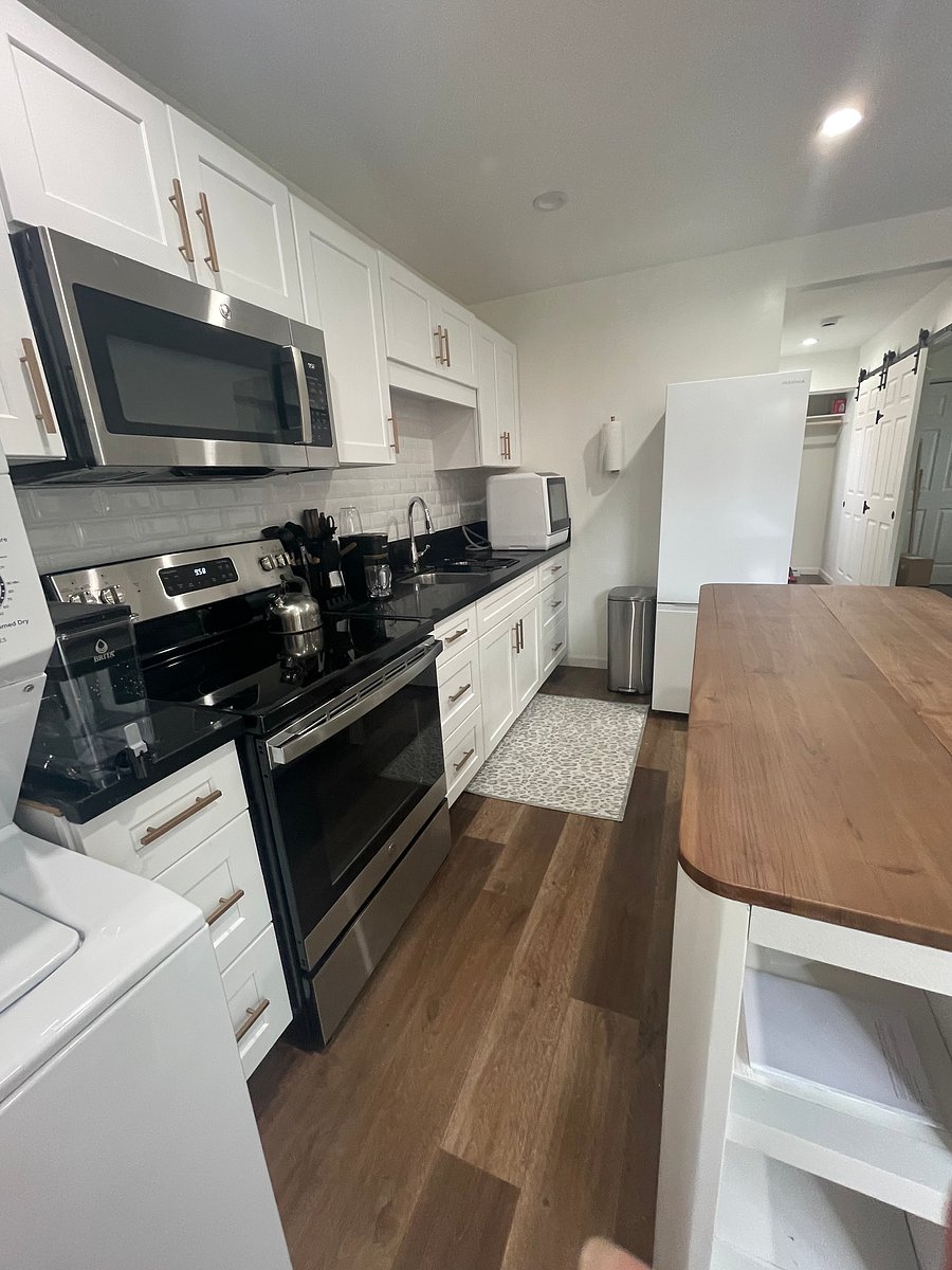 Furnished Finder property 1025186_1 photo 23