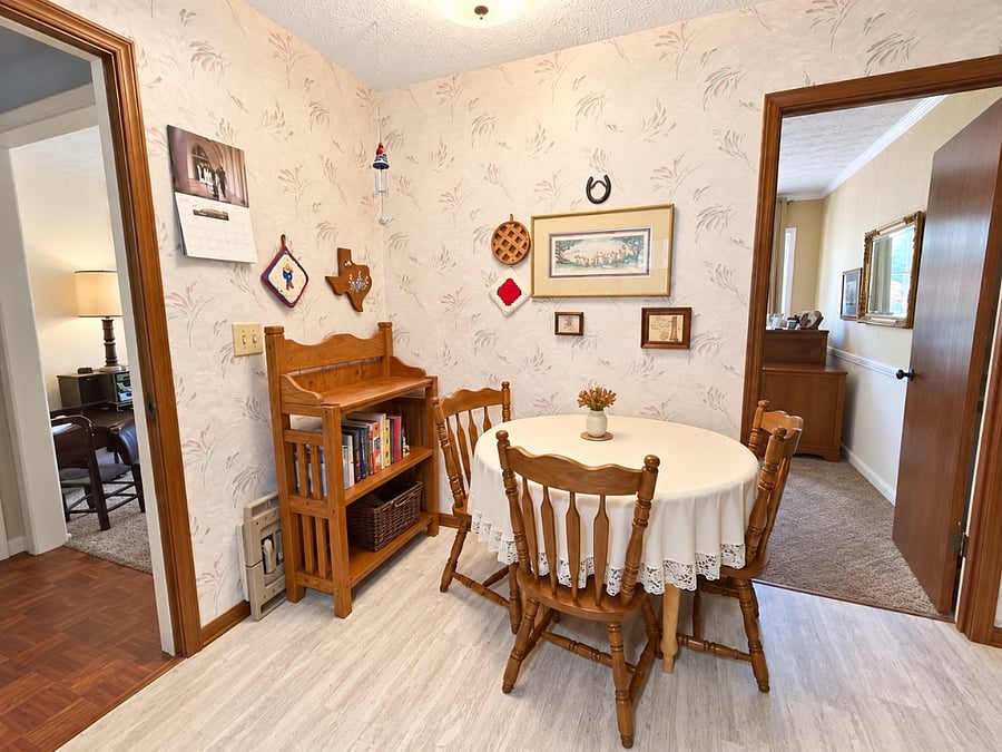 Breakfast area is an ideal space for a quick bite.