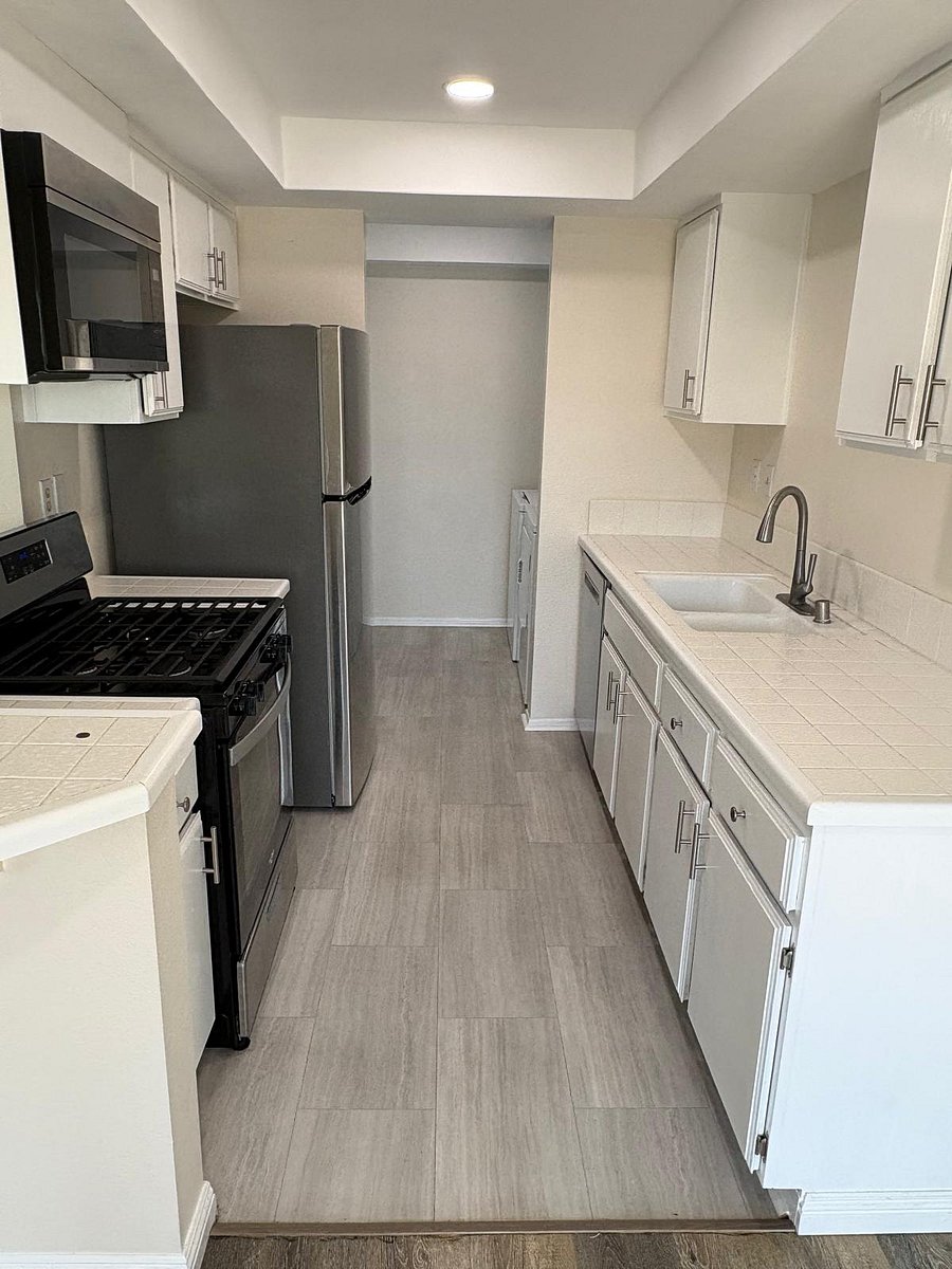 Furnished Finder property 1025208_1 photo 6