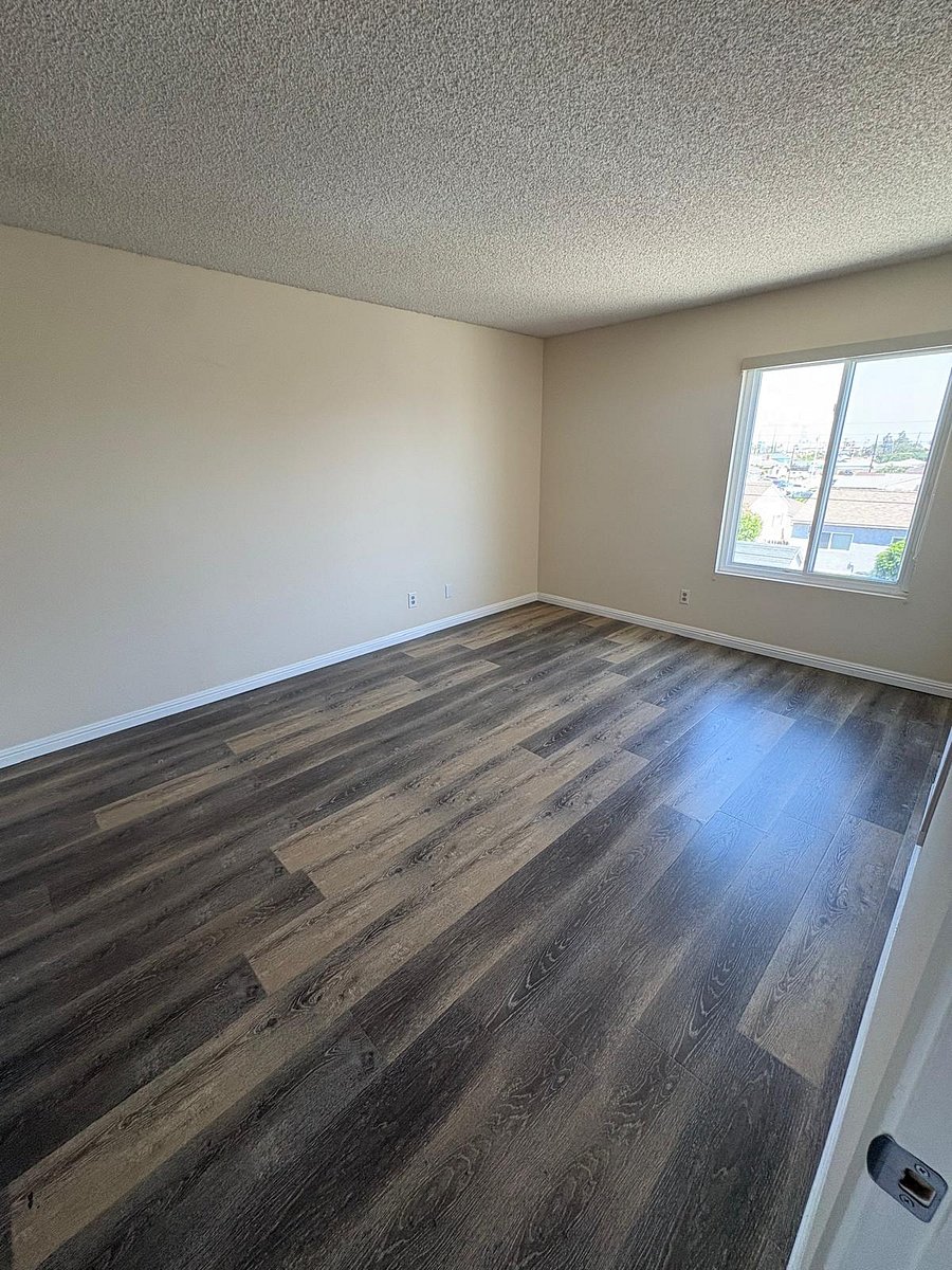 Furnished Finder property 1025208_1 photo 17