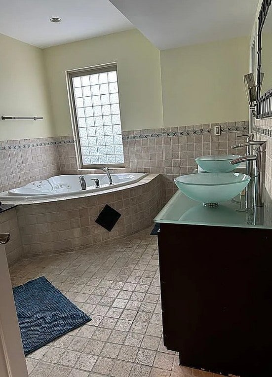 Furnished Finder property 1025215_1 photo 10