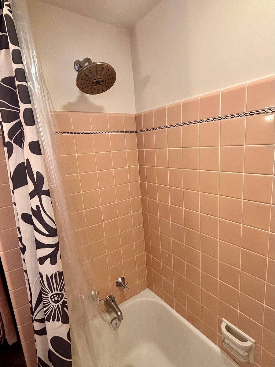 Furnished Finder property 1025226_1 photo 17