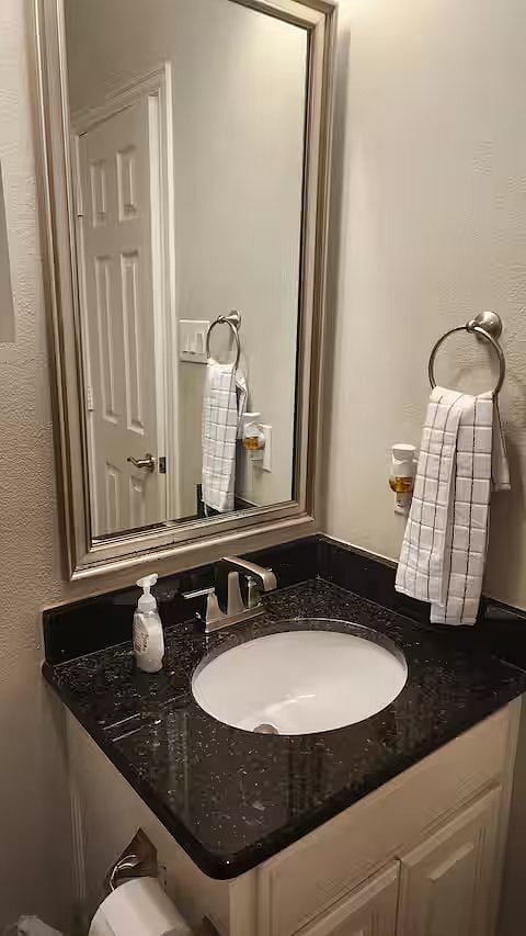 Furnished Finder property 1025248_1 photo 21