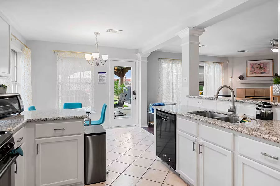 Furnished Finder property 1025249_1 photo 70