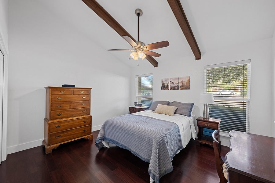 Furnished Finder property 1025276_1 photo 11