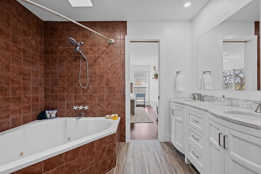 Furnished Finder property 1025276_1 photo 10
