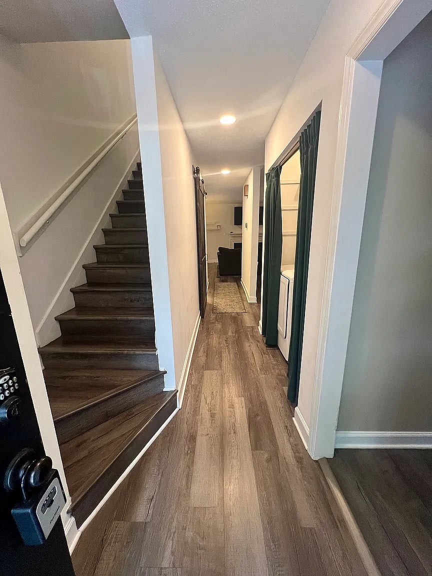 Furnished Finder property 1025325_1 photo 4