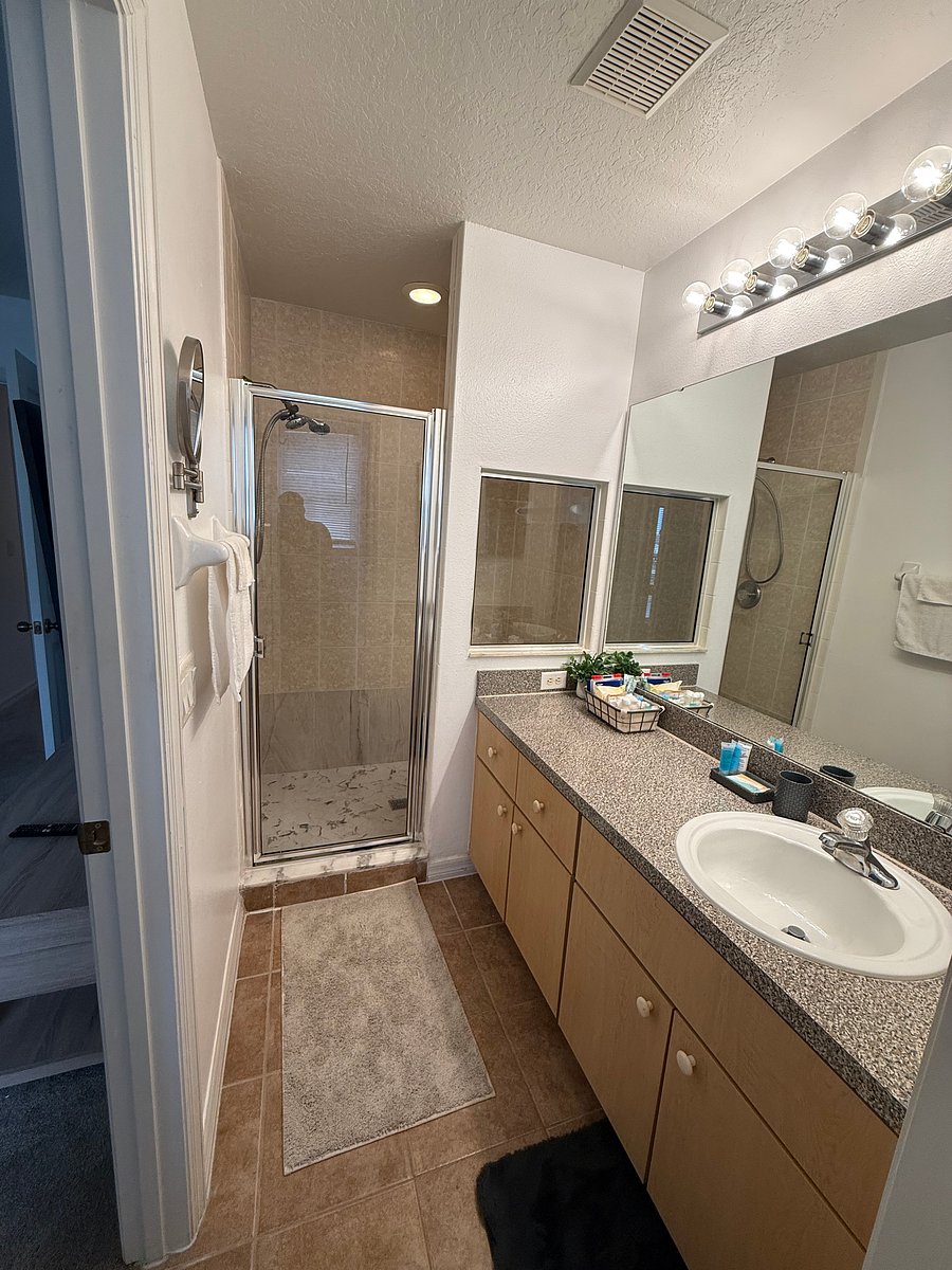 Furnished Finder property 1025367_1 photo 14
