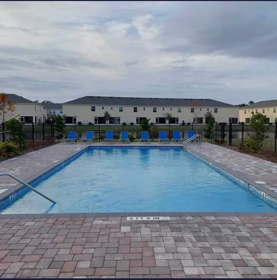 Furnished Finder property 1025367_1 photo 31