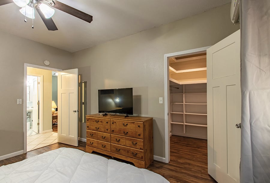 Furnished Finder property 1025397_1 photo 17