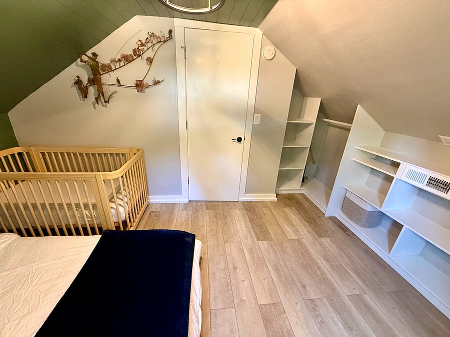 3rd Bedroom - Full Mattress with Crib