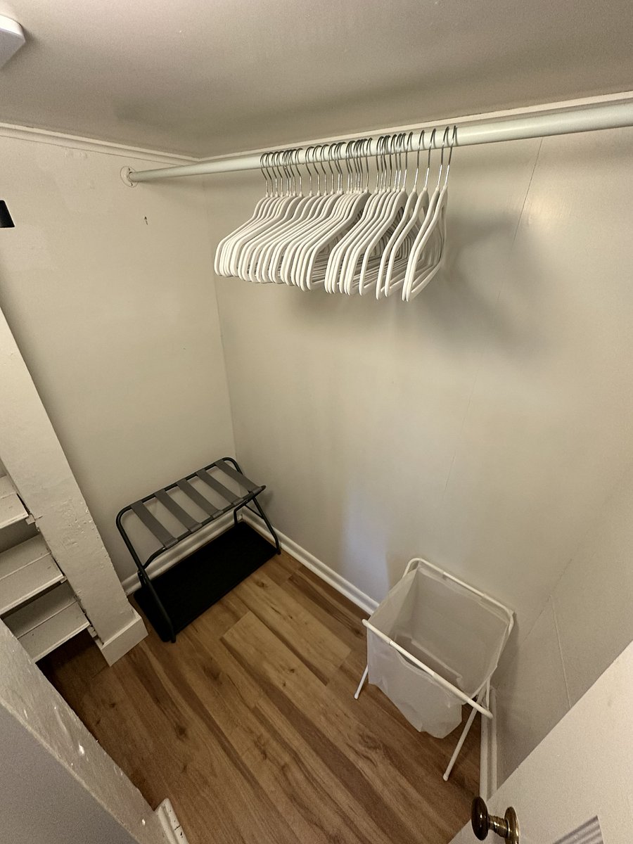 3rd bedroom closet - basement