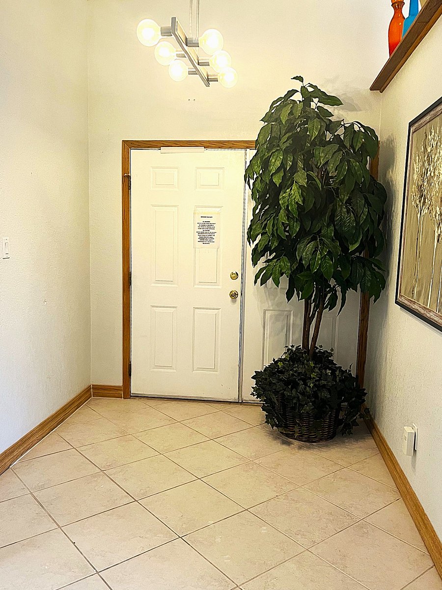 Furnished Finder property 1025409_1 photo 3