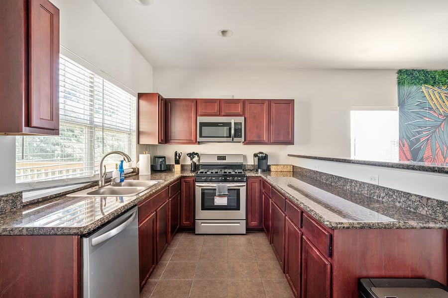 Furnished Finder property 1025418_1 photo 13