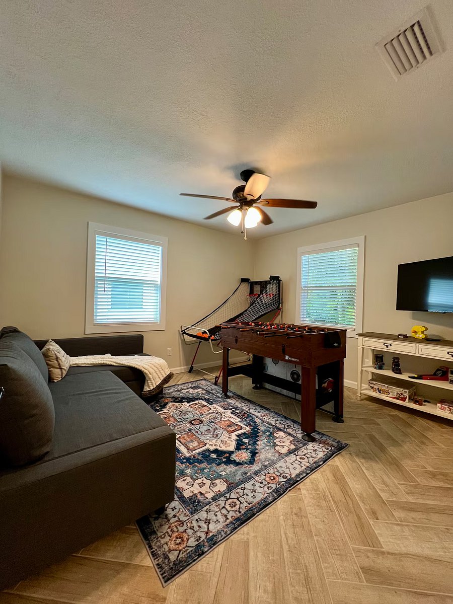 Furnished Finder property 1025457_1 photo 22